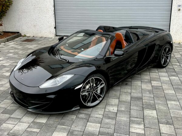 McLaren MP4-12C